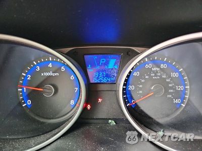 Zdjęcie 9 z 13 samochodu: 2012 HYUNDAI TUCSON GLS VIN:KM8JUCAC9CU394688 - miniatura
