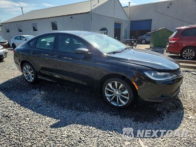 Czwarte zdjęcie samochodu z boku: 2015 CHRYSLER 200 S VIN:1C3CCCBG0FN572511 - miniatura