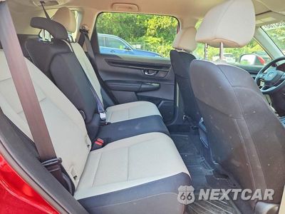 Zdjęcie 11 z 14 samochodu: 2025 HONDA CR-V LX VIN:7FARW2H85NE567409 - miniatura