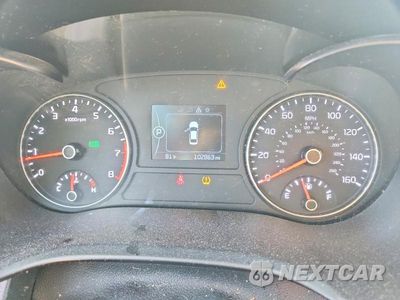 Zdjęcie 9 z 12 samochodu: 2018 KIA OPTIMA LX VIN:5XXGT4L35JG250692 - miniatura