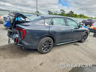 Trzecie zdjęcie samochodu z tyłu: 2025 KIA K4 GT-LINE TURBO VIN:3KPFW4DCXSE154276 - miniatura