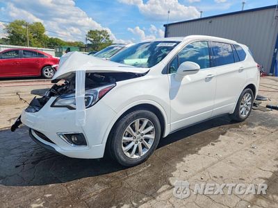 2020 BUICK ENVISION ESSENCE LRBFXCSA9LD012558 - główne zdjęcie licytacji z USA - miniatura