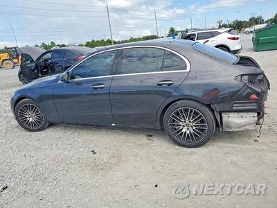 Drugie zdjęcie samochodu z przodu: 2022 MERCEDES-BENZ C 300 4MATIC VIN:W1KAF4HB5NR041040 - miniatura