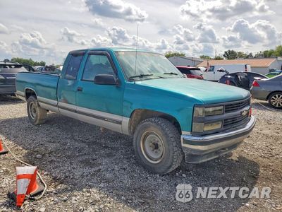 Czwarte zdjęcie samochodu z boku: 1995 CHEVROLET GMT-400 C2500 VIN:1GCGC29N9SE180083 - miniatura