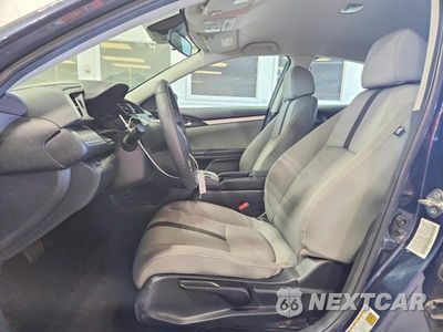 Zdjęcie 7 z 12 samochodu: 2019 HONDA CIVIC LX VIN:19XFC2F69KE036272 - miniatura