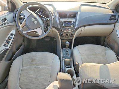 Zdjęcie 8 z 12 samochodu: 2015 HYUNDAI ACCENT GLS VIN:KMHCT4AE2FU899513 - miniatura