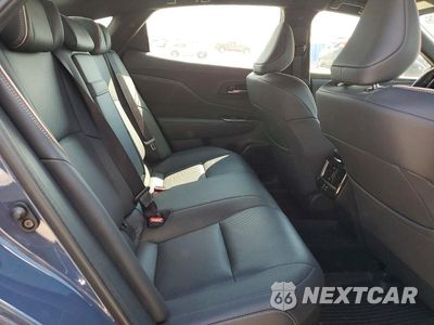 Zdjęcie 10 z 12 samochodu: 2026 TOYOTA CROWN XLE VIN:JTDAAAAF4T3045228 - miniatura