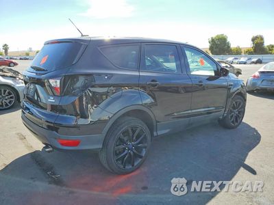 Trzecie zdjęcie samochodu z tyłu: 2017 FORD ESCAPE SE VIN:1FMCU0GD2HUD11956 - miniatura