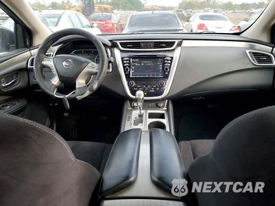 Zdjęcie 8 z 13 samochodu: 2018 NISSAN MURANO SV VIN:5N1AZ2MG5JN113116 - miniatura
