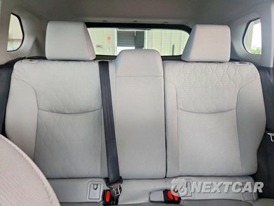 Zdjęcie 10 z 13 samochodu: 2025 TOYOTA COROLLA CROSS L VIN:7MUAAAAG8SV129922 - miniatura