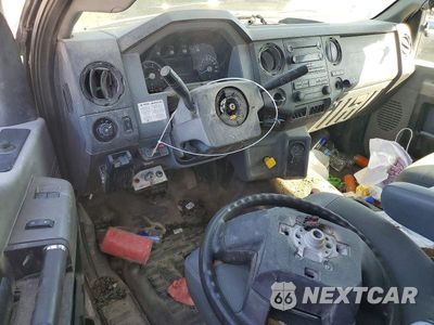 Zdjęcie 8 z 13 samochodu: 2018 FORD F750 SUPER DUTY DUMP TRUCK VIN:1FDWF7DX8JDF00311 - miniatura
