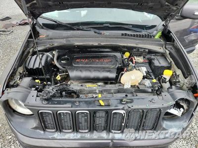 Zdjęcie 12 z 14 samochodu: 2018 JEEP RENEGADE TRAILHAWK VIN:ZACCJBCB5JPG88415 - miniatura