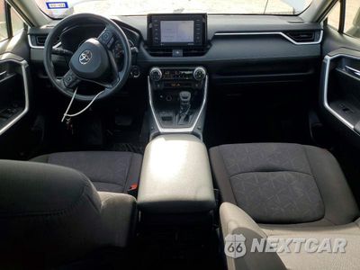 Zdjęcie 8 z 14 samochodu: 2020 TOYOTA RAV4 XLE VIN:JTMW1RFV3LD061032 - miniatura