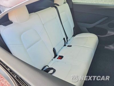 Zdjęcie 10 z 12 samochodu: 2024 TESLA MODEL Y VIN:7SAYGDED3RF089484 - miniatura