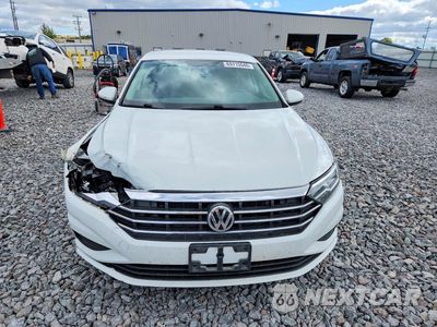 Piąte zdjęcie samochodu w środku: 2019 VOLKSWAGEN JETTA S VIN:3VWC57BU0KM153630 - miniatura