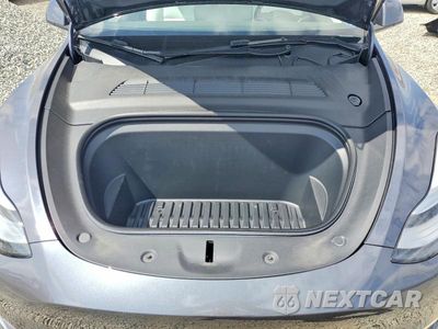 Zdjęcie 12 z 14 samochodu: 2023 TESLA MODEL Y VIN:7SAYGDEE1PF614774 - miniatura