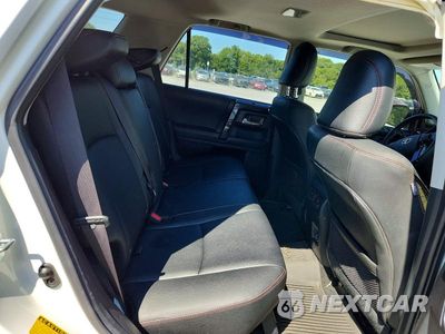 Zdjęcie 11 z 13 samochodu: 2021 TOYOTA 4RUNNER VENTURE EDITION VIN:JTEHU5JR4M5907551 - miniatura