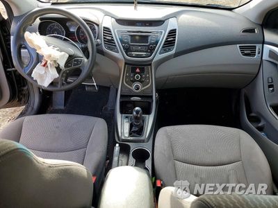 Zdjęcie 8 z 13 samochodu: 2015 HYUNDAI ELANTRA SE VIN:KMHDH4AEXFU438162 - miniatura