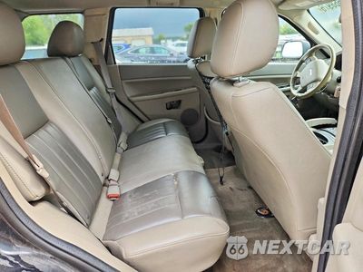 Zdjęcie 11 z 13 samochodu: 2006 JEEP GRAND CHEROKEE LAREDO VIN:1J8GR48K66C112321 - miniatura