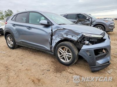 Czwarte zdjęcie samochodu z boku: 2021 HYUNDAI KONA SE VIN:KM8K1CAAXMU711035 - miniatura
