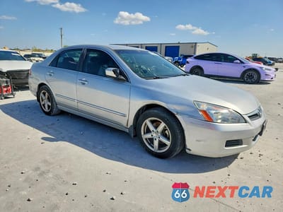 Czwarte zdjęcie samochodu z boku: 2007 HONDA ACCORD SE VIN:JHMCM56387C009746 - miniatura