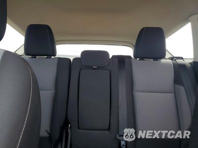 Zdjęcie 10 z 13 samochodu: 2017 FORD ESCAPE SE VIN:1FMCU0GD5HUE02767 - miniatura