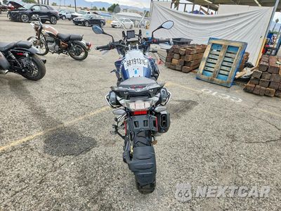 Czwarte zdjęcie samochodu z boku: 2023 BMW R 1250 GS VIN:WB10M0305P6G51647 - miniatura