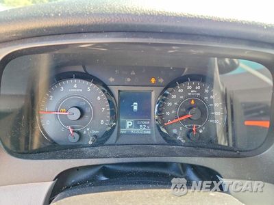 Zdjęcie 9 z 13 samochodu: 2016 TOYOTA SIENNA LE VIN:5TDKK3DCXGS736492 - miniatura