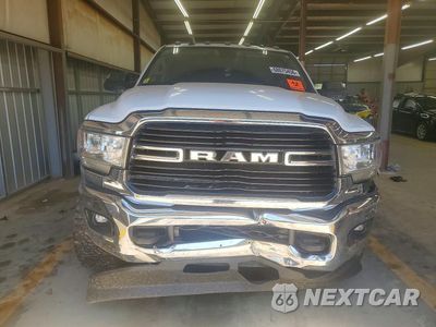 Piąte zdjęcie samochodu w środku: 2019 RAM 2500 BIG HORN VIN:3C6UR5DL9KG729323 - miniatura