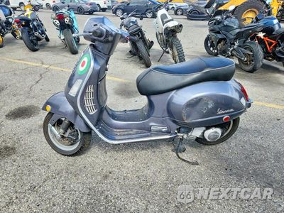 Trzecie zdjęcie samochodu z tyłu: 2004 VESPA GRANTURISMO 200 VIN:ZAPM319KX45001392 - miniatura
