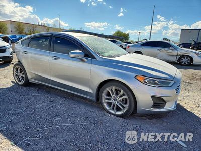 Czwarte zdjęcie samochodu z boku: 2020 FORD FUSION SEL VIN:3FA6P0CD0LR154299 - miniatura
