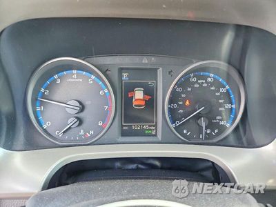 Zdjęcie 9 z 13 samochodu: 2018 TOYOTA RAV4 XLE VIN:2T3WFREV1JW465448 - miniatura