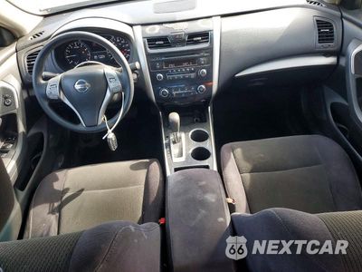 Zdjęcie 8 z 13 samochodu: 2013 NISSAN ALTIMA 2.5 VIN:1N4AL3AP1DC160732 - miniatura