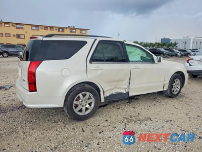 Trzecie zdjęcie samochodu z tyłu: 2008 CADILLAC SRX VIN:1GYEE637080180167 - miniatura
