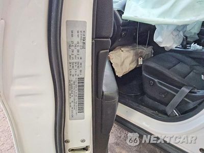 Zdjęcie 13 z 14 samochodu: 2020 JEEP GRAND CHEROKEE LAREDO VIN:1C4RJEAGXLC245128 - miniatura