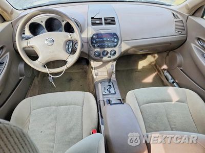 Zdjęcie 8 z 12 samochodu: 2002 NISSAN ALTIMA 2.5 VIN:1N4AL11DX2C290466 - miniatura