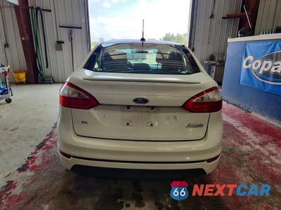 Zdjęcie 6 z 12 samochodu: 2016 FORD FIESTA SE VIN:3FADP4BJ0GM118170 - miniatura