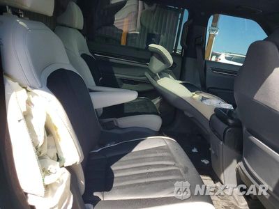 Zdjęcie 10 z 13 samochodu: 2026 KIA EV9 GT LINE VIN:5XYAEFS50TG021821 - miniatura