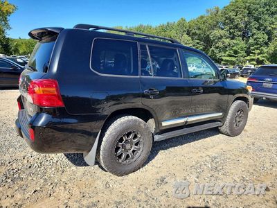 Trzecie zdjęcie samochodu z tyłu: 2014 TOYOTA LAND CRUISER BASE VIN:JTMHY7AJ8E4022131 - miniatura