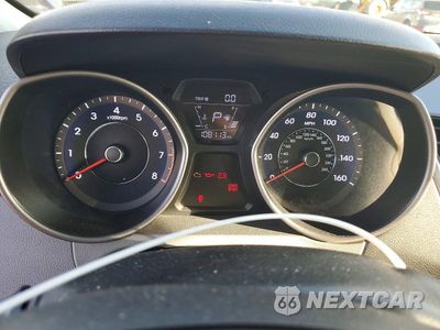 Zdjęcie 9 z 12 samochodu: 2015 HYUNDAI ELANTRA SE VIN:5NPDH4AE3FH608019 - miniatura