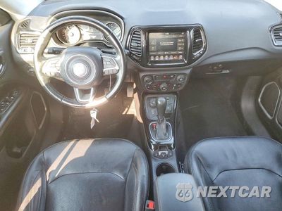 Zdjęcie 8 z 13 samochodu: 2018 JEEP COMPASS LIMITED VIN:3C4NJDCB5JT456300 - miniatura