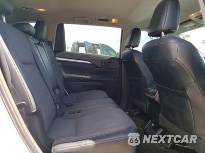 Zdjęcie 10 z 12 samochodu: 2016 TOYOTA HIGHLANDER LE PLUS VIN:5TDZKRFH7GS183701 - miniatura