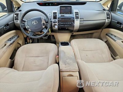 Zdjęcie 8 z 12 samochodu: 2005 TOYOTA PRIUS BASE VIN:JTDKB20U257023585 - miniatura