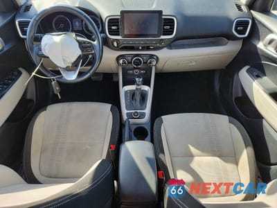 Zdjęcie 8 z 12 samochodu: 2022 HYUNDAI VENUE SEL VIN:KMHRC8A32NU174637 - miniatura