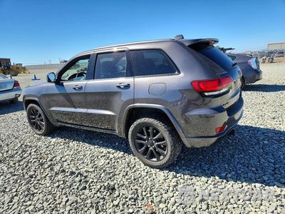 Drugie zdjęcie samochodu z przodu: 2018 JEEP GRAND CHEROKEE LAREDO VIN:1C4RJFAG7JC440218 - miniatura