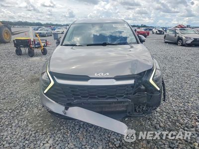 Piąte zdjęcie samochodu w środku: 2024 KIA SPORTAGE LX VIN:KNDPUCDF5R7214344 - miniatura