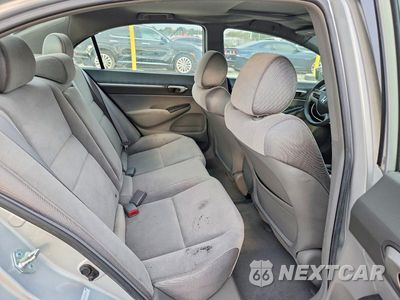 Zdjęcie 10 z 12 samochodu: 2006 HONDA CIVIC EX VIN:1HGFA16806L010028 - miniatura