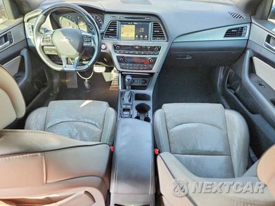 Zdjęcie 8 z 12 samochodu: 2015 HYUNDAI SONATA SPORT 2.0T VIN:5NPE34AB9FH045244 - miniatura