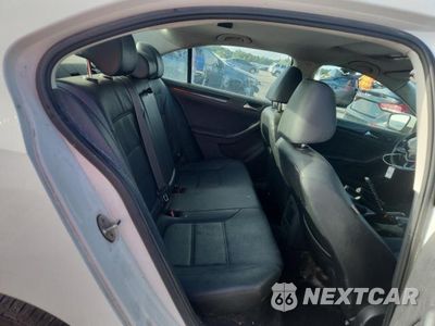 Zdjęcie 10 z 12 samochodu: 2016 VOLKSWAGEN JETTA SEL VIN:3VWL17AJXGM338651 - miniatura