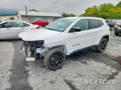 2022 JEEP COMPASS LATITUDE LUX 3C4NJDFB5NT125931 - główne zdjęcie licytacji z USA - miniatura